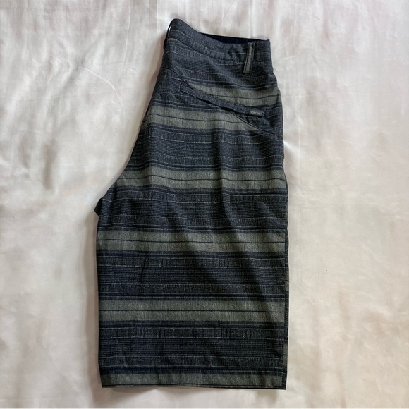 🧡2FOR$15 Volcom Shorts - Picture 6 of 12